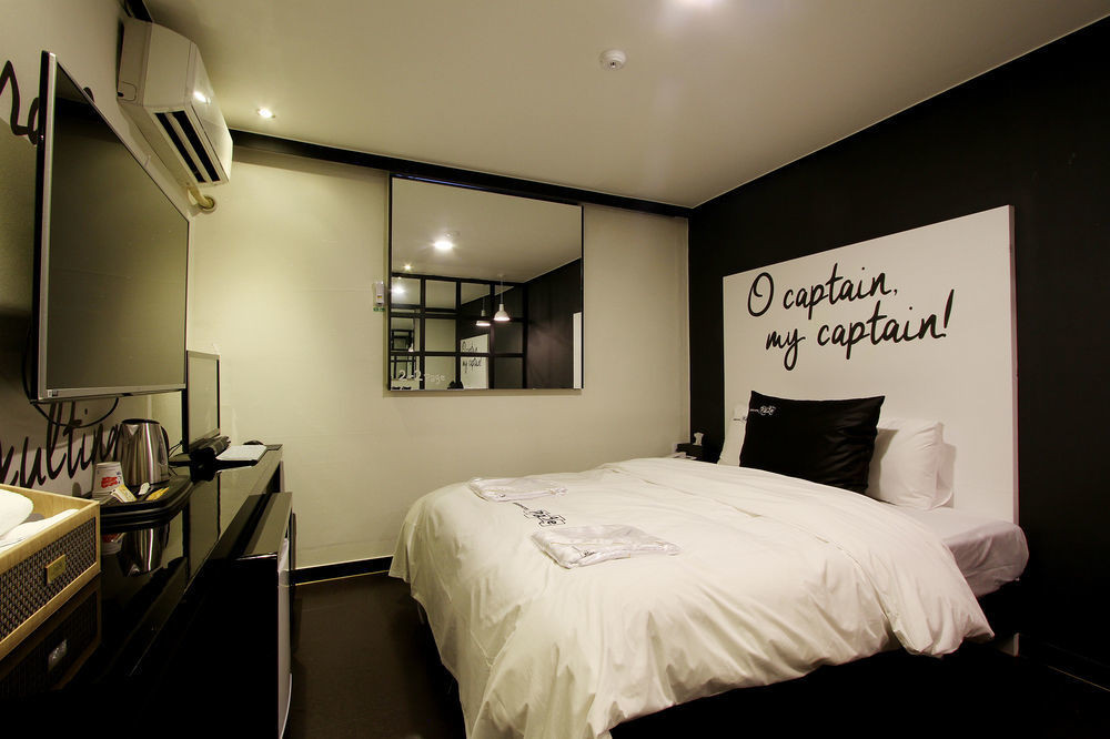 Daejeon Page Hotel Экстерьер фото