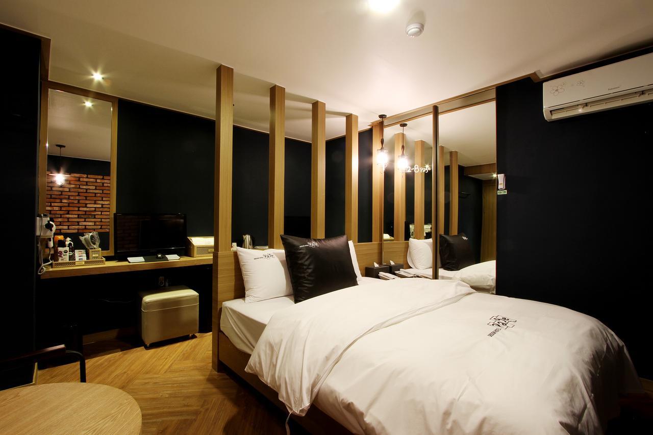 Daejeon Page Hotel Экстерьер фото